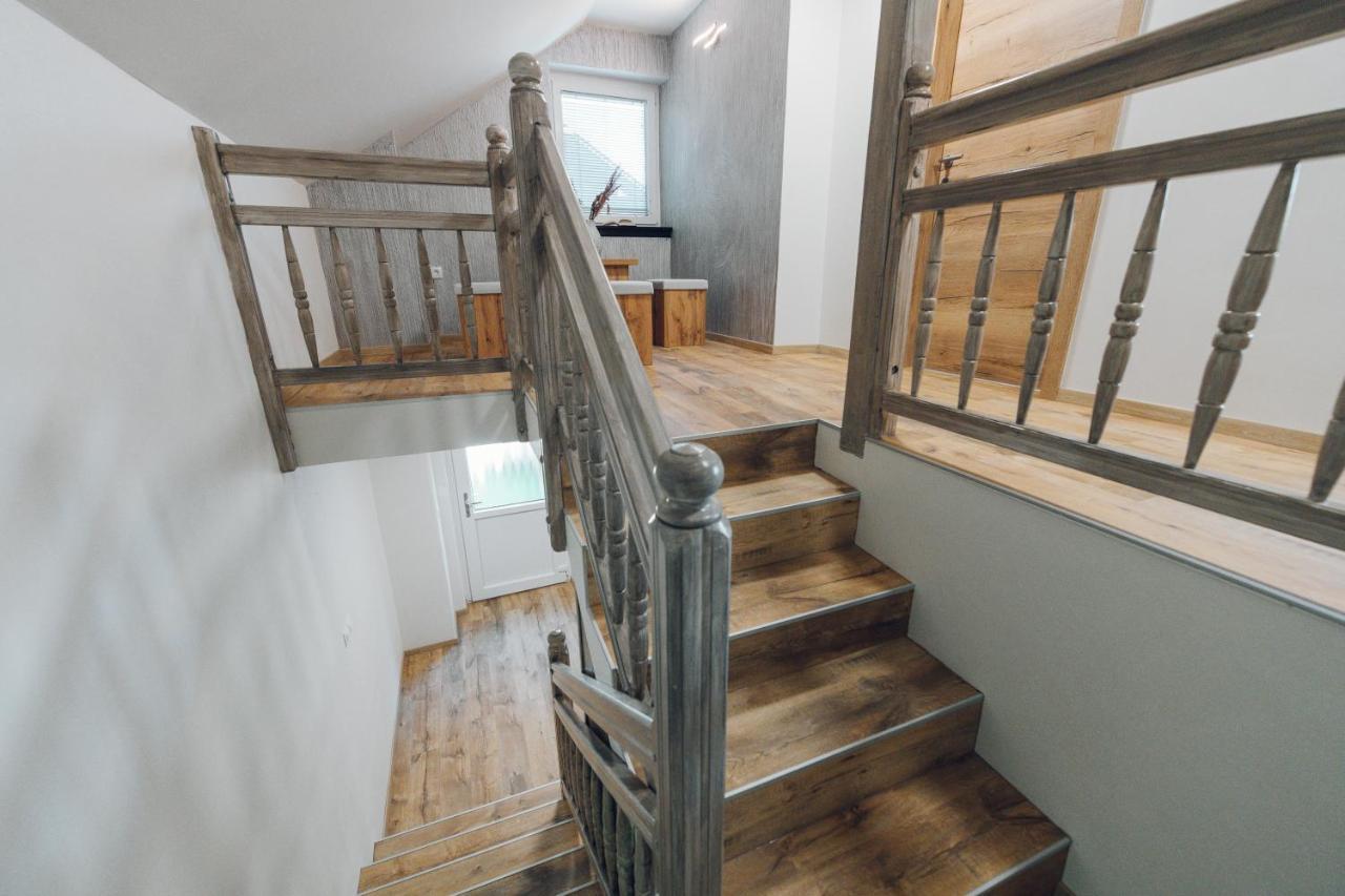 Gostisce Koren Zuzemberk Exterior photo